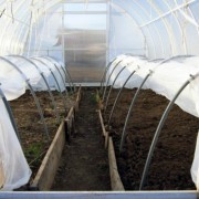 Tunnel 4 m plastično folijo Growtec